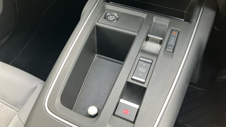 Citroen C5 Aircross 1.2 Hybrid 136 E-series 5dr e-DCS6 Petrol Hatchback